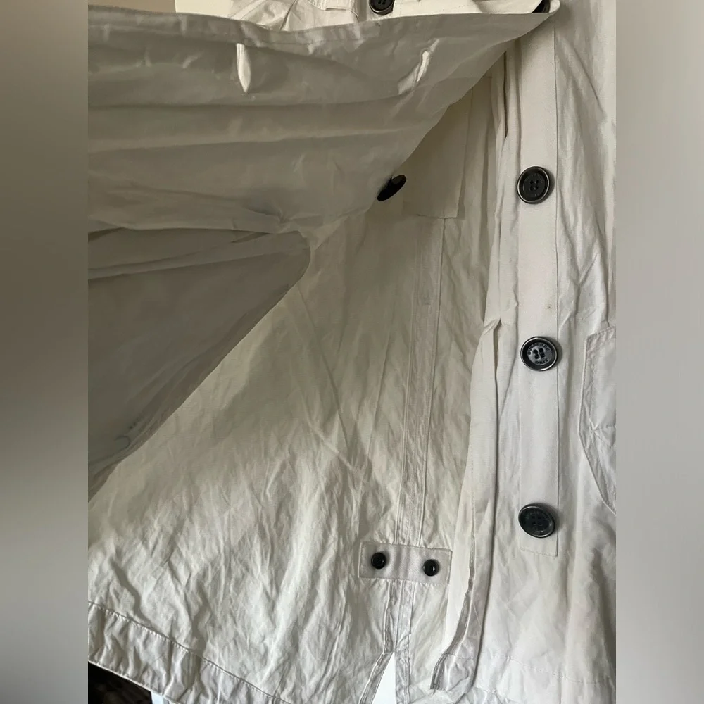 Burberry Brit White Jacket - Picture 5 of 15